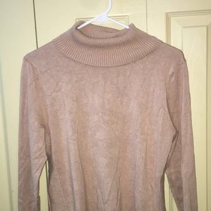 Long sleeve turtleneck sweater